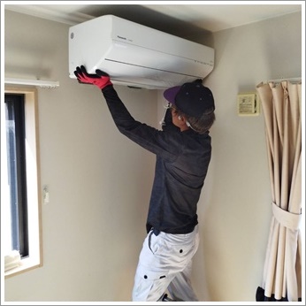 エアコンの取り付け工事